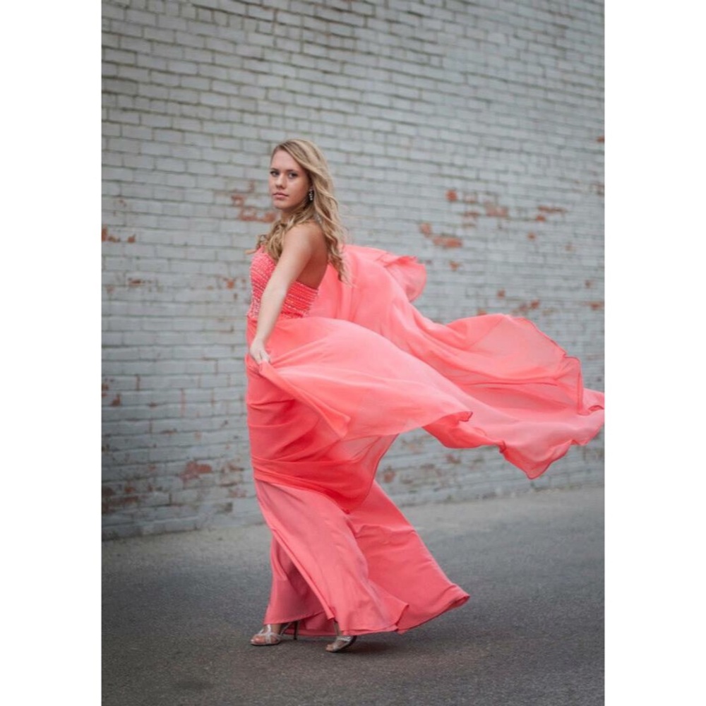 Stunning Coral Strapless Sweetheart Prom Dress